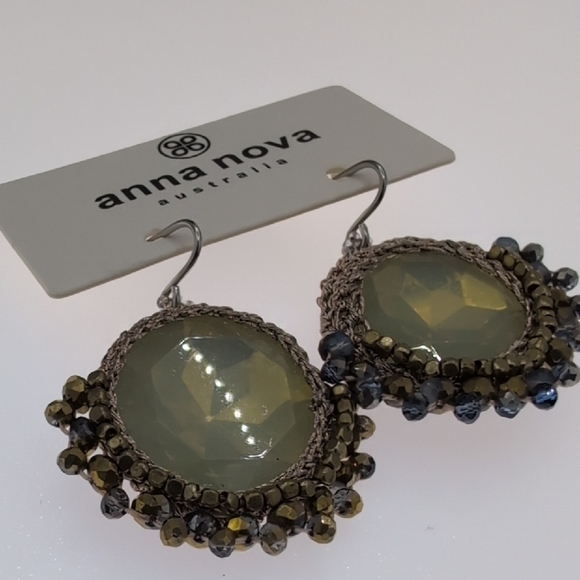 Green and Gold Earrings - Picture 2 of 3